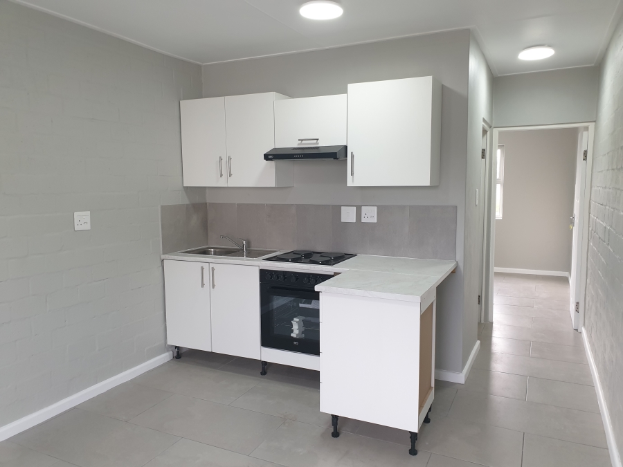 To Let 1 Bedroom Property for Rent in Diep River Western Cape